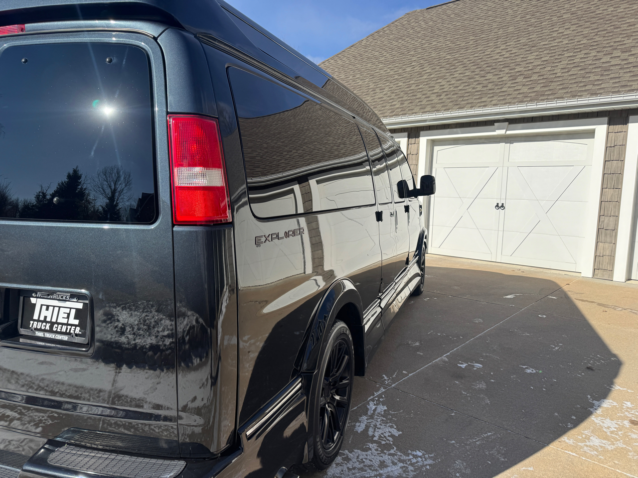 Chevrolet Express Cargo Van RWD 2500 155" 2019