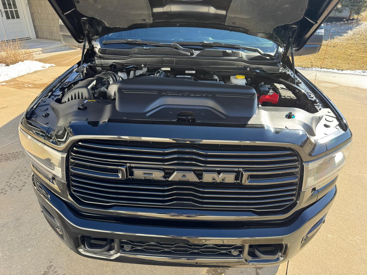 RAM 2500 Laramie 4x4 Crew Cab 6'4" Box 2023