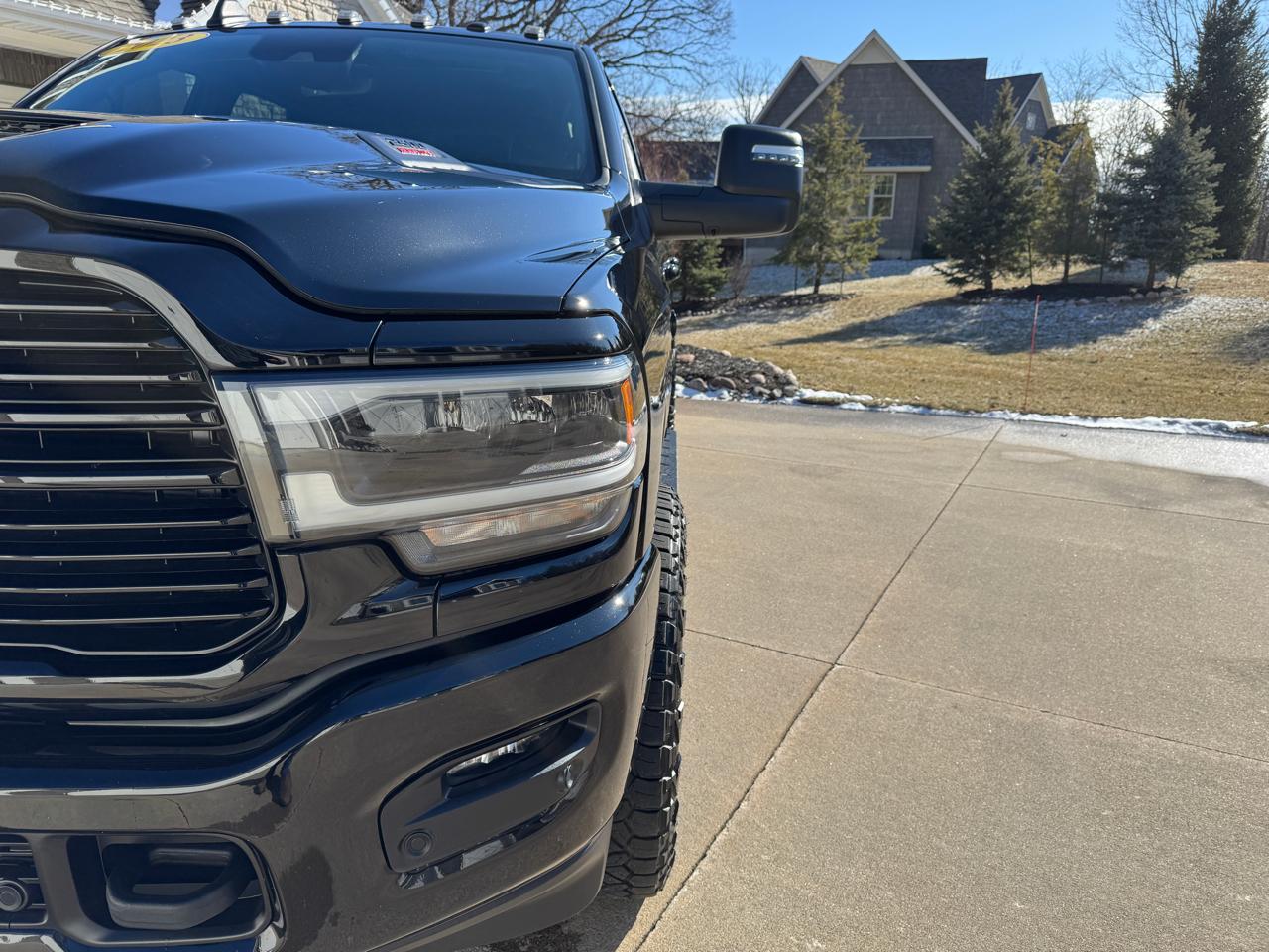 RAM 2500 Laramie 4x4 Crew Cab 6'4" Box 2023