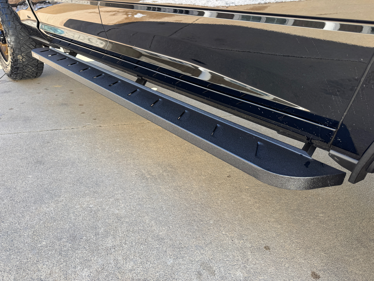 RAM 2500 Laramie 4x4 Crew Cab 6'4" Box 2023