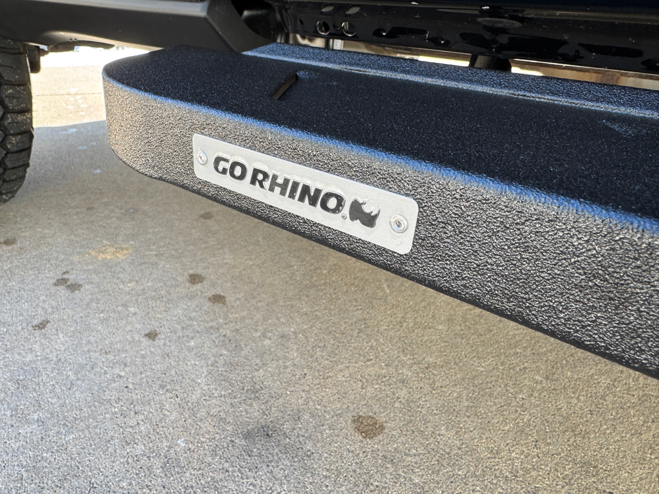 RAM 2500 Laramie 4x4 Crew Cab 6'4" Box 2023