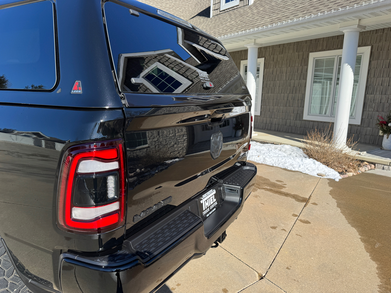 RAM 2500 Laramie 4x4 Crew Cab 6'4" Box 2023