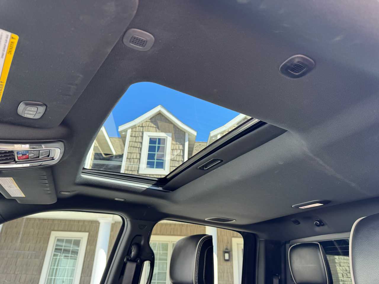 RAM 2500 Laramie 4x4 Crew Cab 6'4" Box 2023