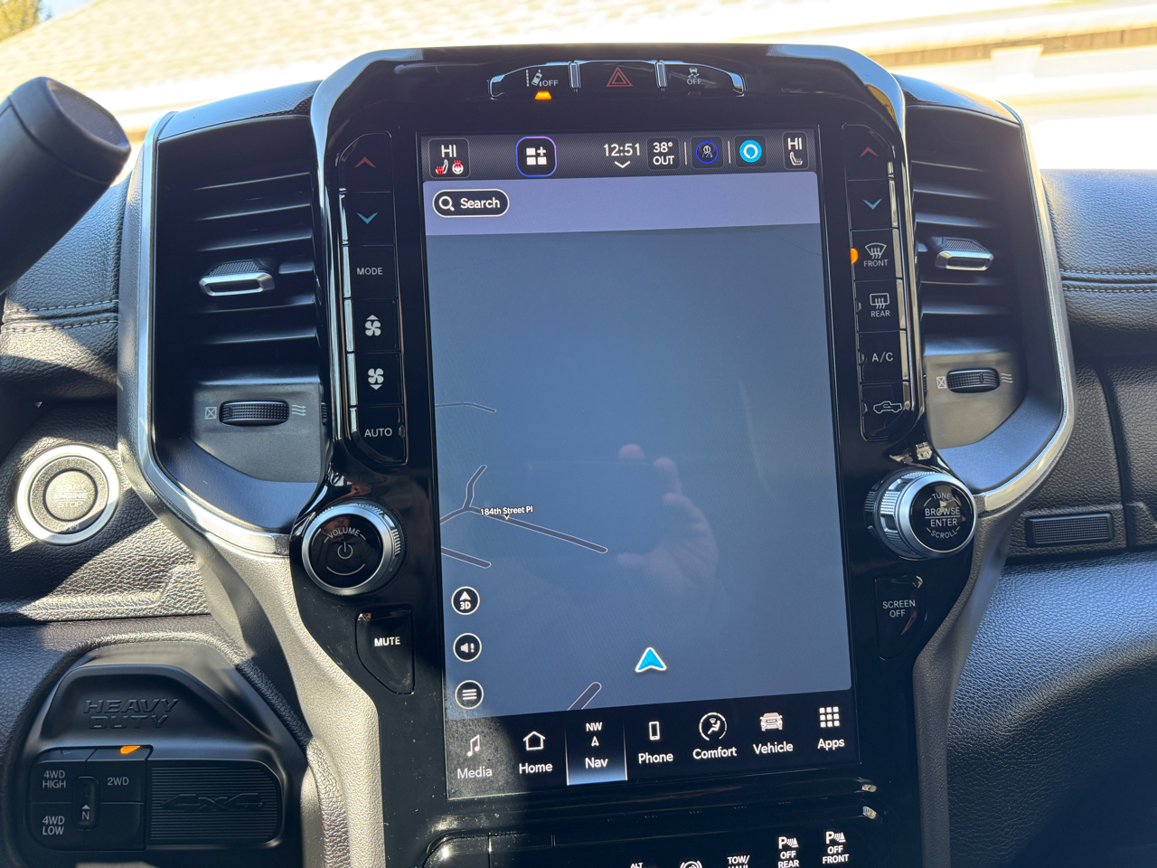 RAM 2500 Laramie 4x4 Crew Cab 6'4" Box 2023