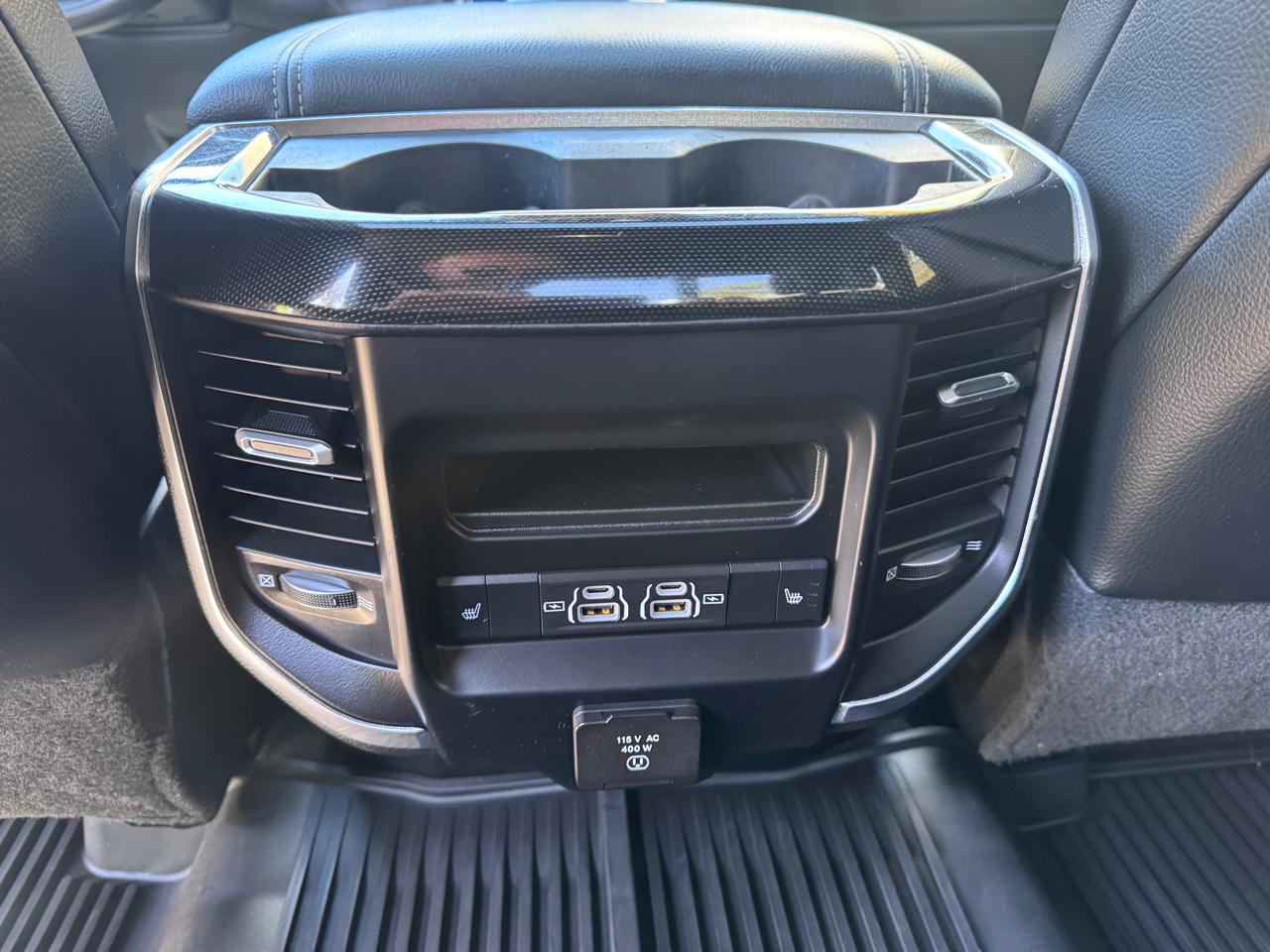 RAM 2500 Laramie 4x4 Crew Cab 6'4" Box 2023