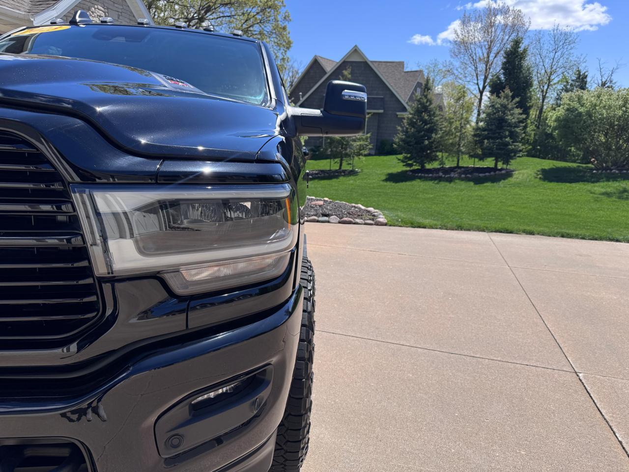 RAM 2500 Laramie 4x4 Crew Cab 6'4" Box 2023