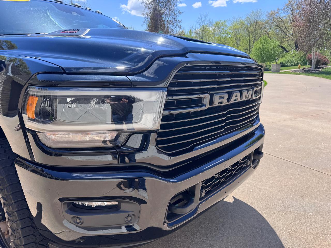 RAM 2500 Laramie 4x4 Crew Cab 6'4" Box 2023