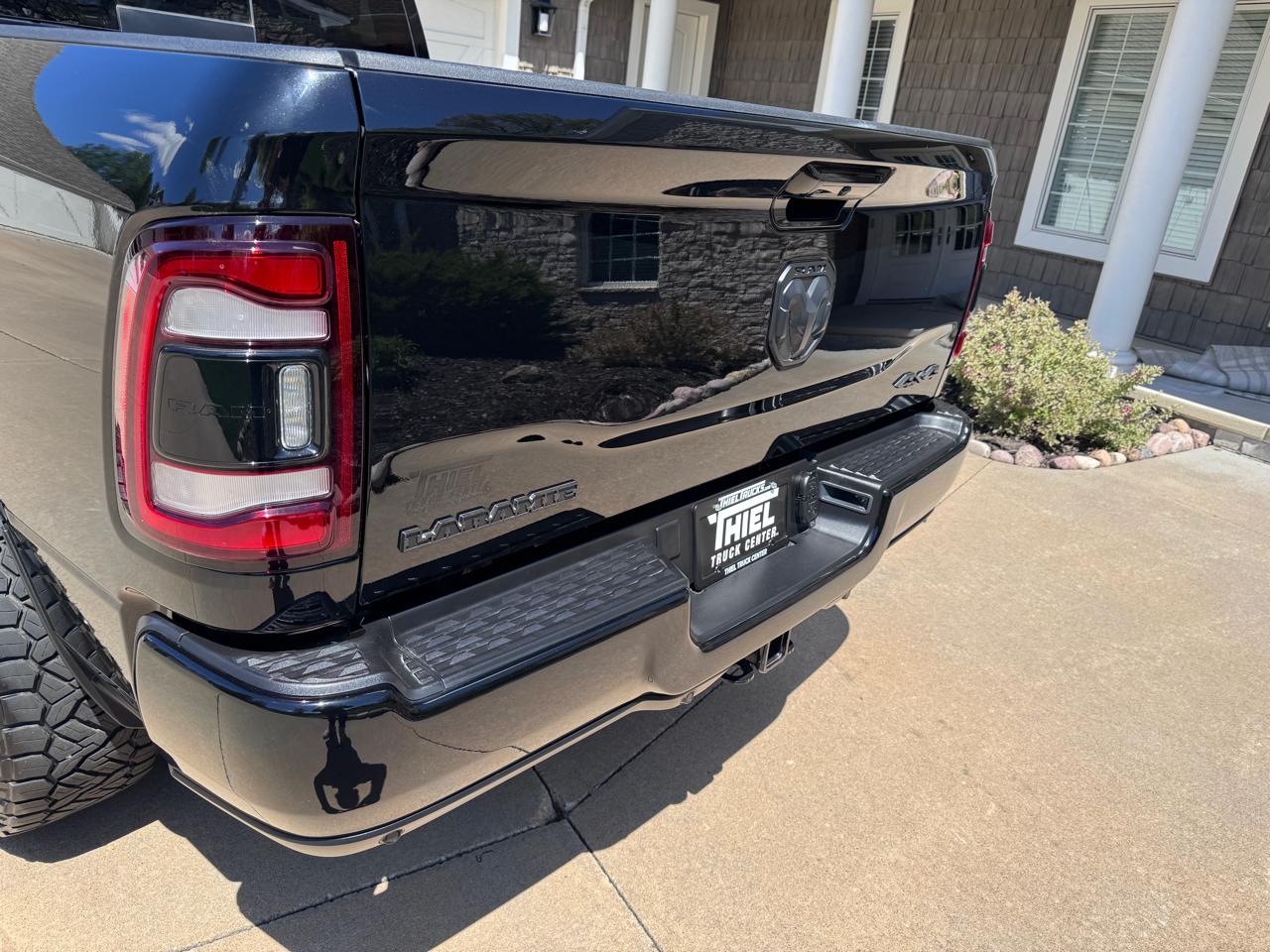 RAM 2500 Laramie 4x4 Crew Cab 6'4" Box 2023