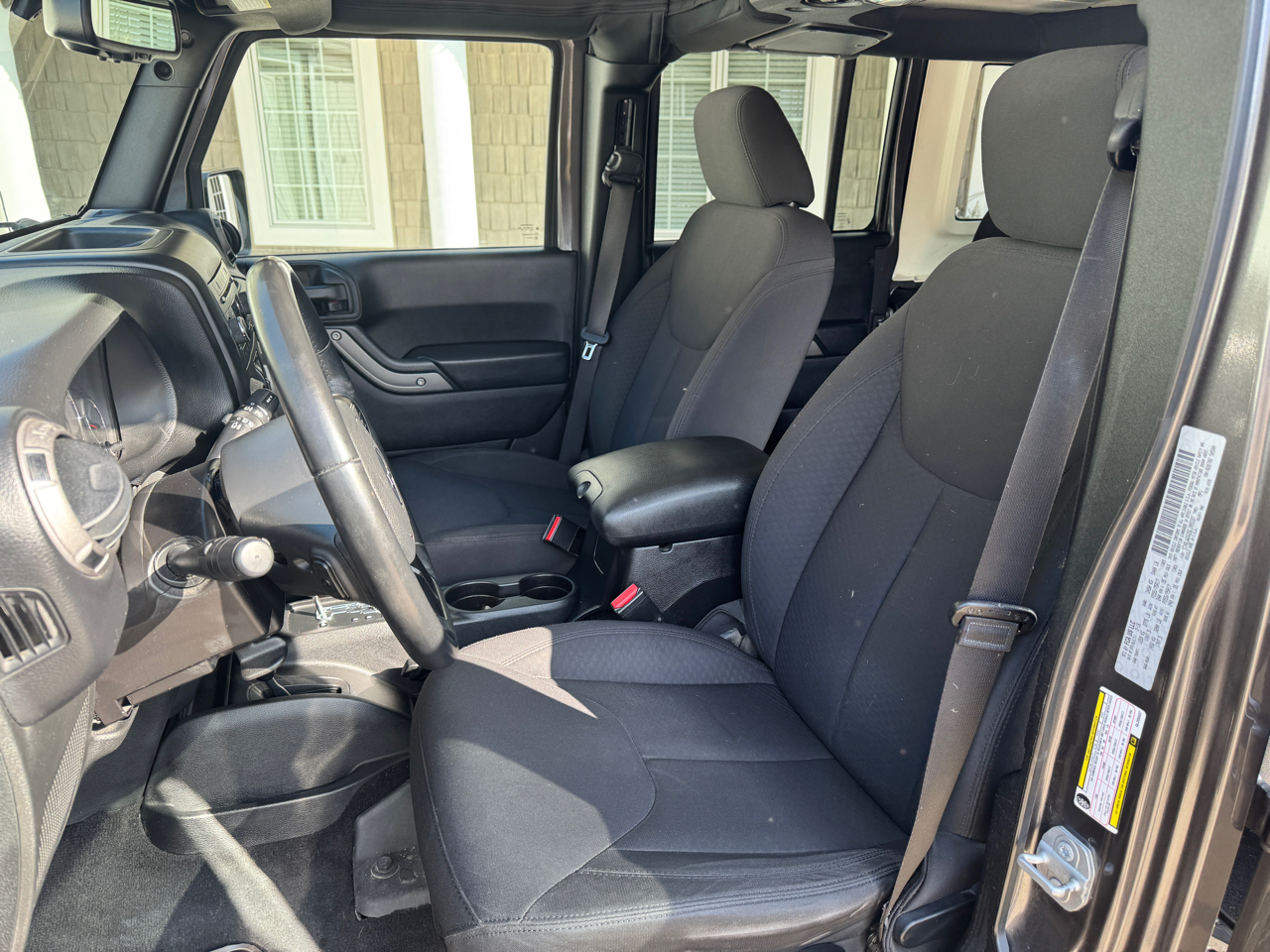Jeep Wrangler Unlimited 4WD 4dr Sport 2016