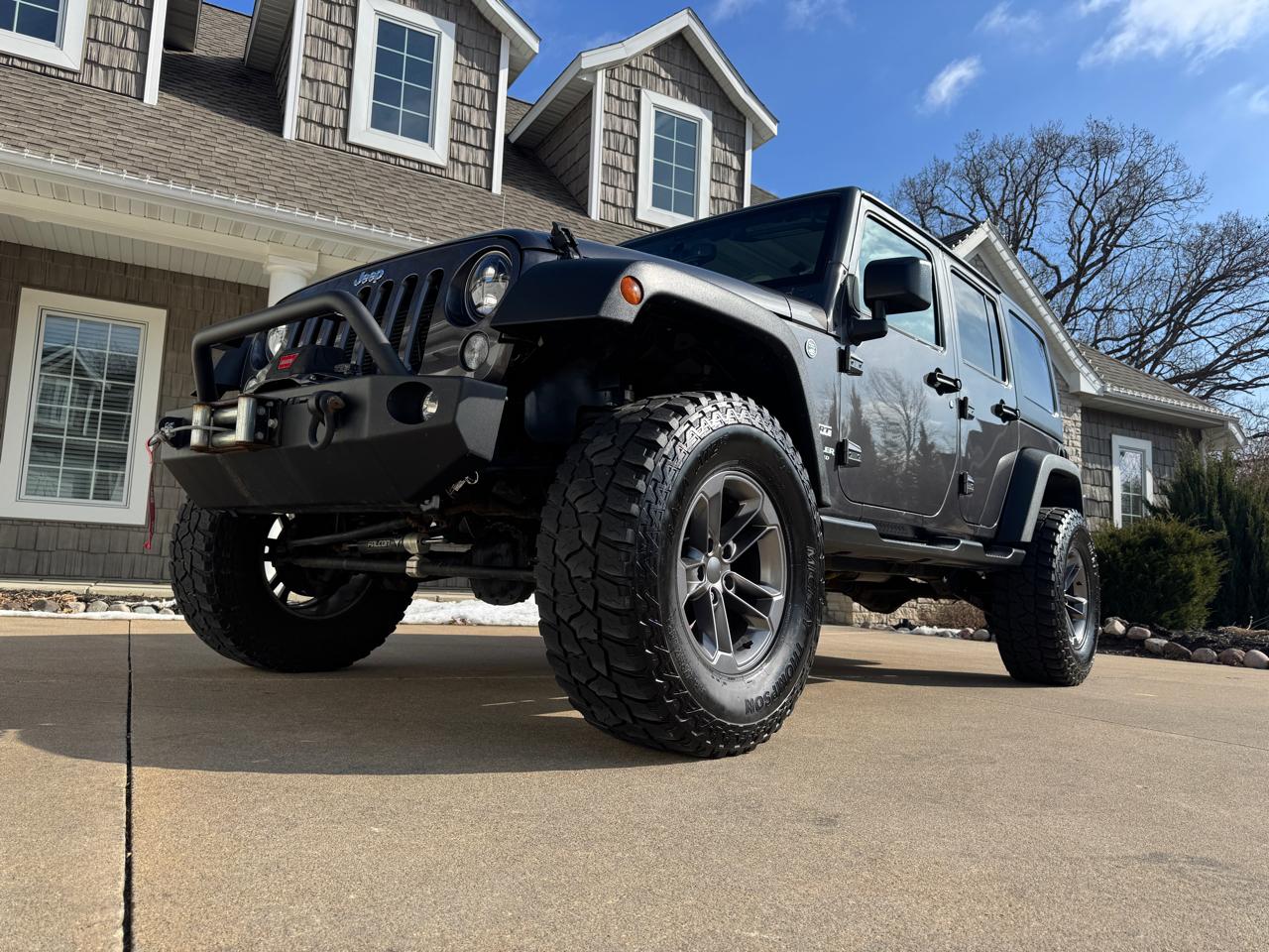 Jeep Wrangler Unlimited 4WD 4dr Sport 2016