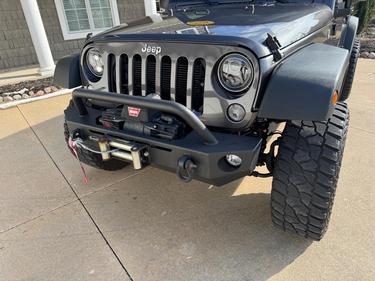 Jeep Wrangler Unlimited 4WD 4dr Sport 2016