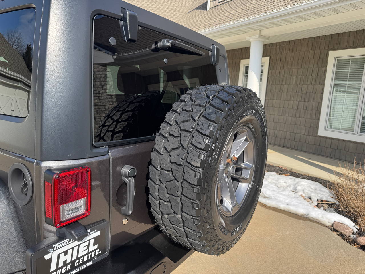 Jeep Wrangler Unlimited 4WD 4dr Sport 2016