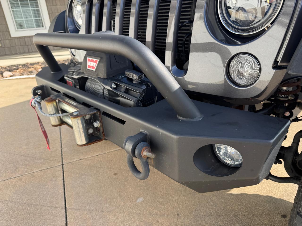 Jeep Wrangler Unlimited 4WD 4dr Sport 2016
