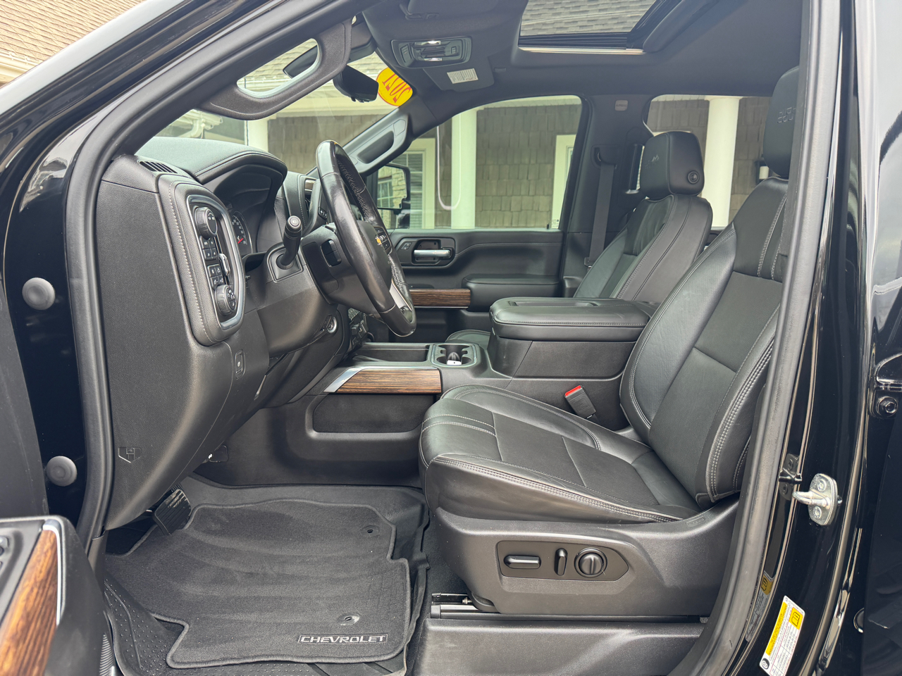 Chevrolet Silverado 3500HD 4WD Crew Cab 159" High Country 2021