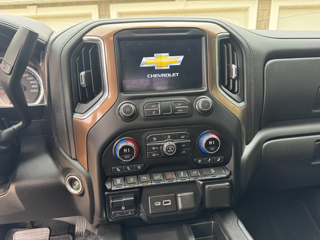 Chevrolet Silverado 3500HD 4WD Crew Cab 159" High Country 2021