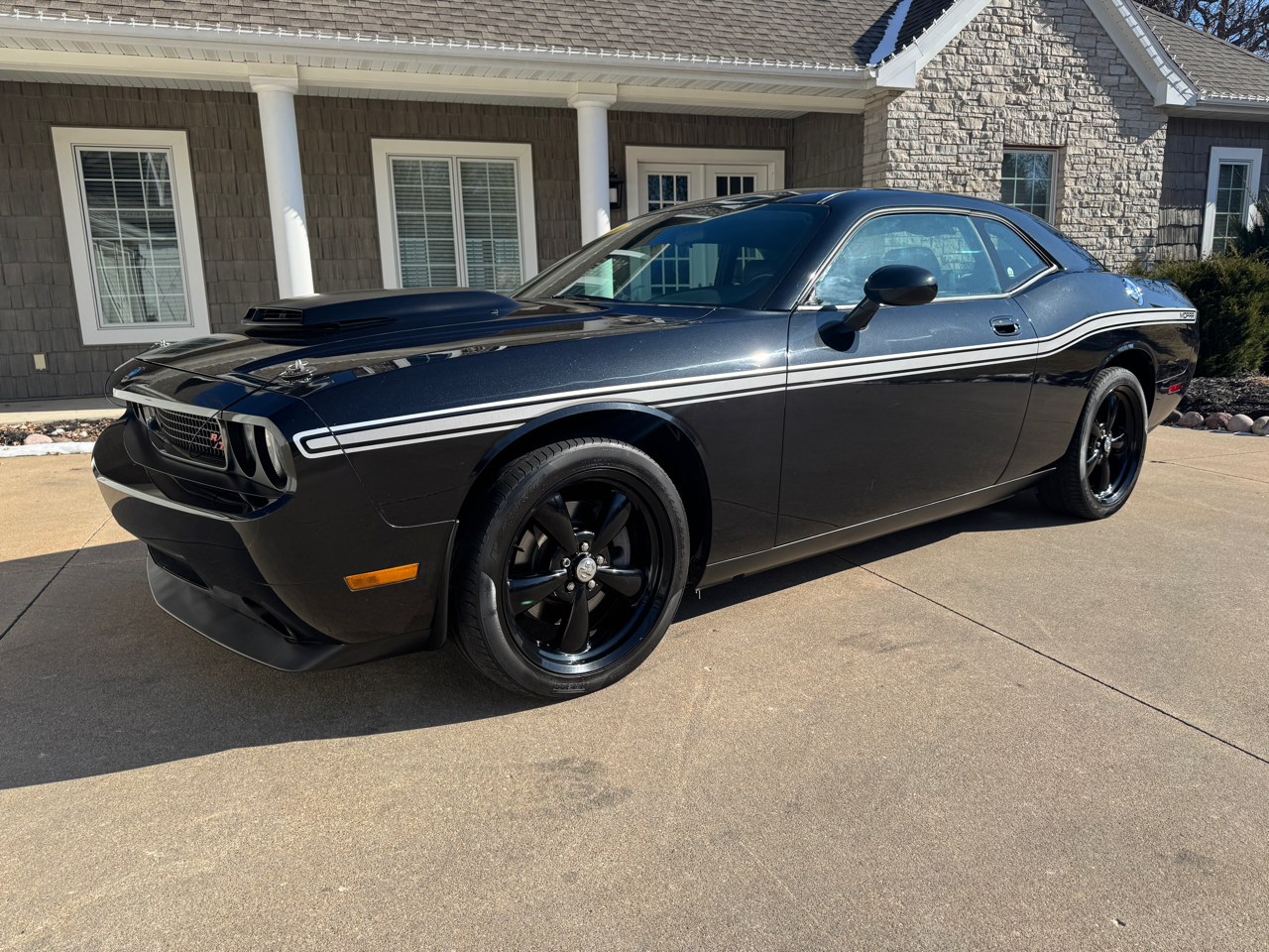 Dodge Challenger  2010