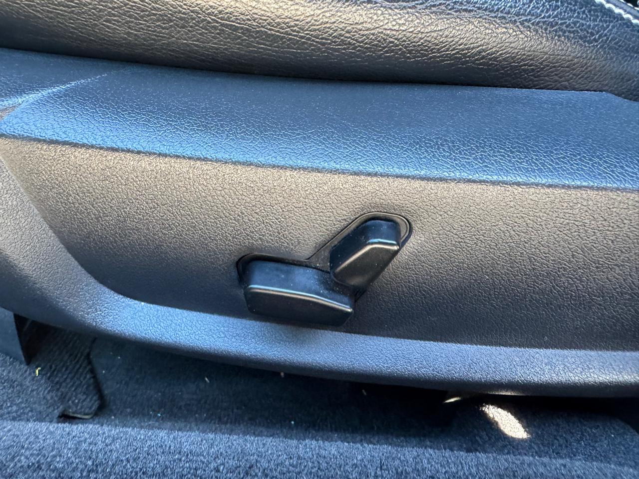 Dodge Challenger  2010