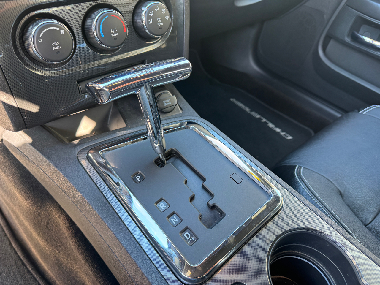 Dodge Challenger  2010