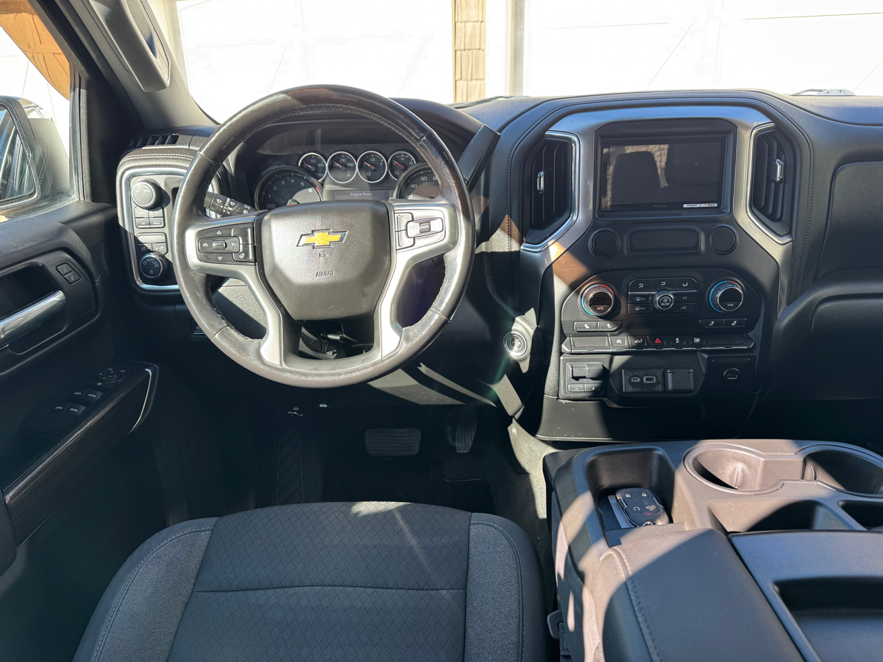 Chevrolet Silverado 1500 4WD Crew Cab 147" LT 2020