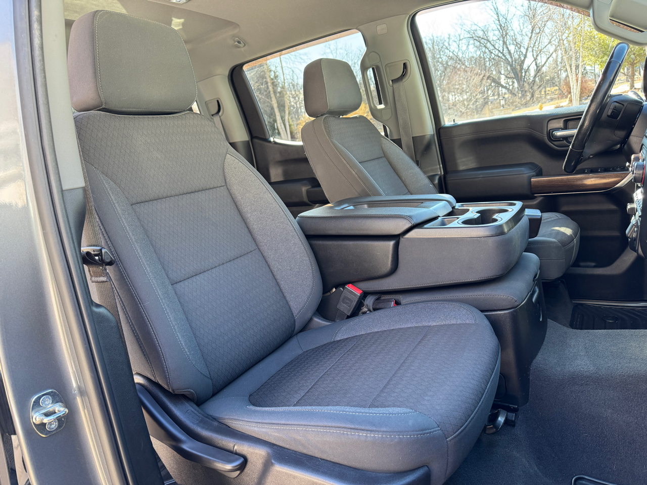 Chevrolet Silverado 1500 4WD Crew Cab 147" LT 2020