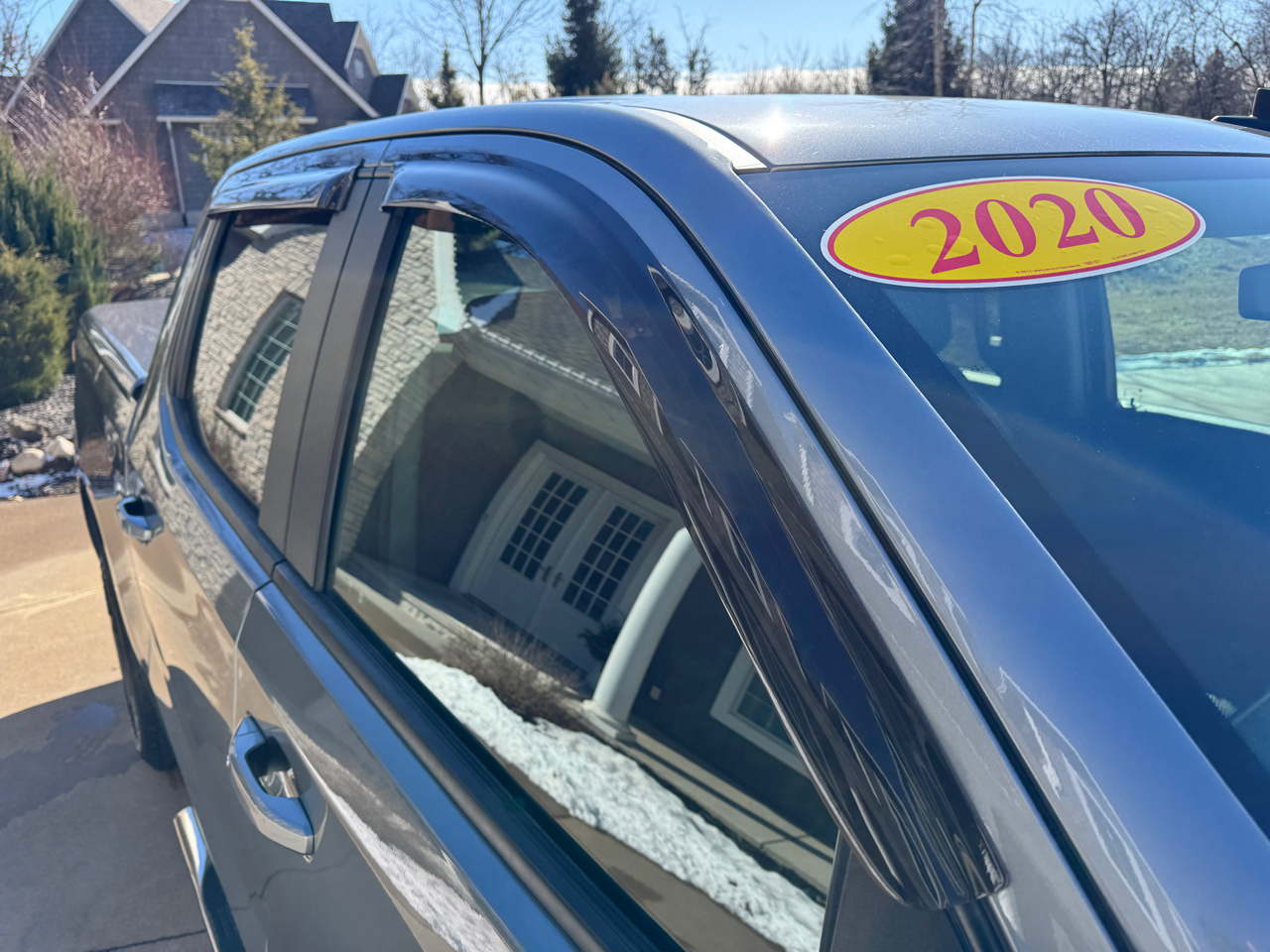 Chevrolet Silverado 1500 4WD Crew Cab 147" LT 2020