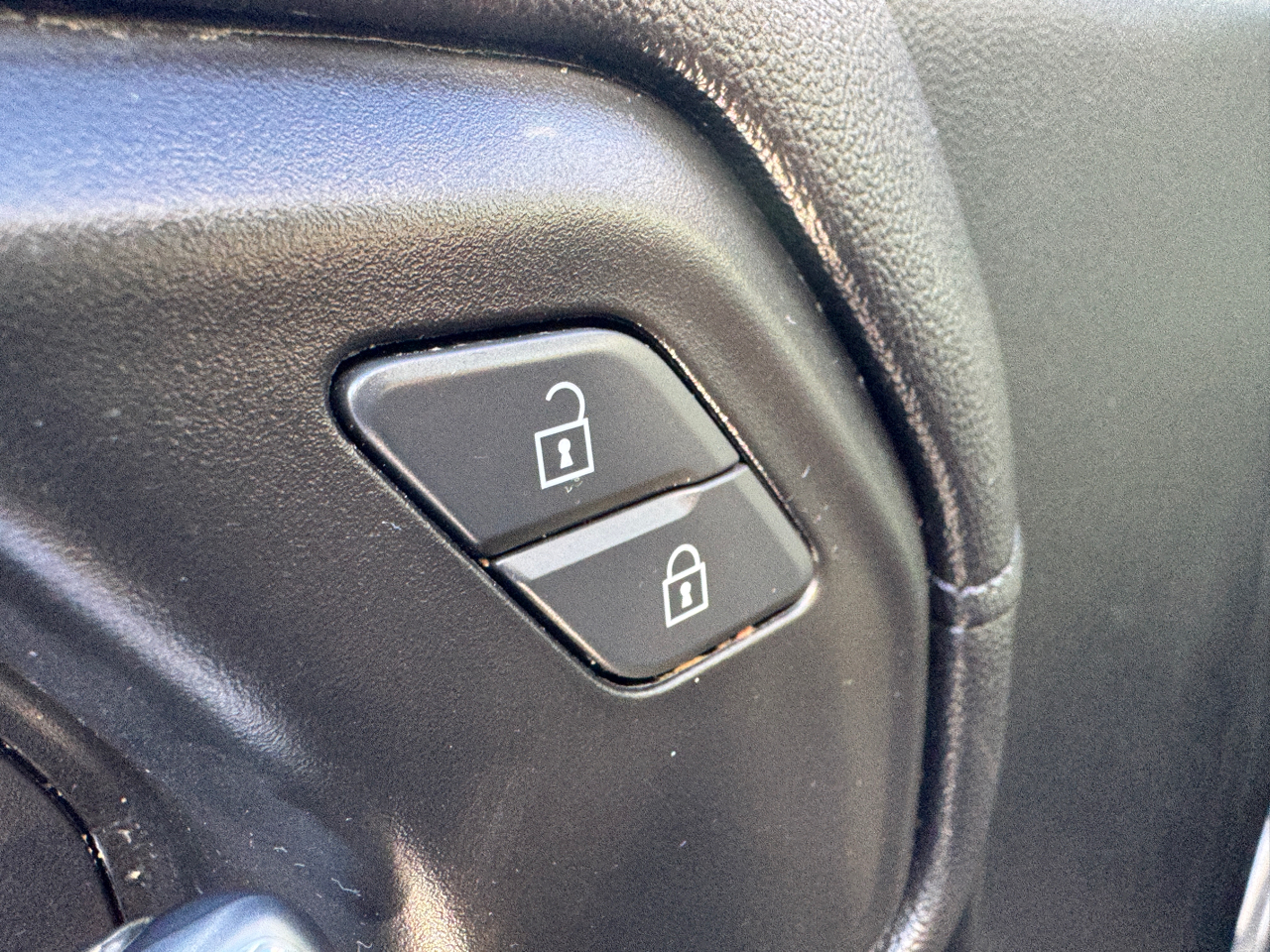 Chevrolet Silverado 1500 4WD Crew Cab 147" LT 2020