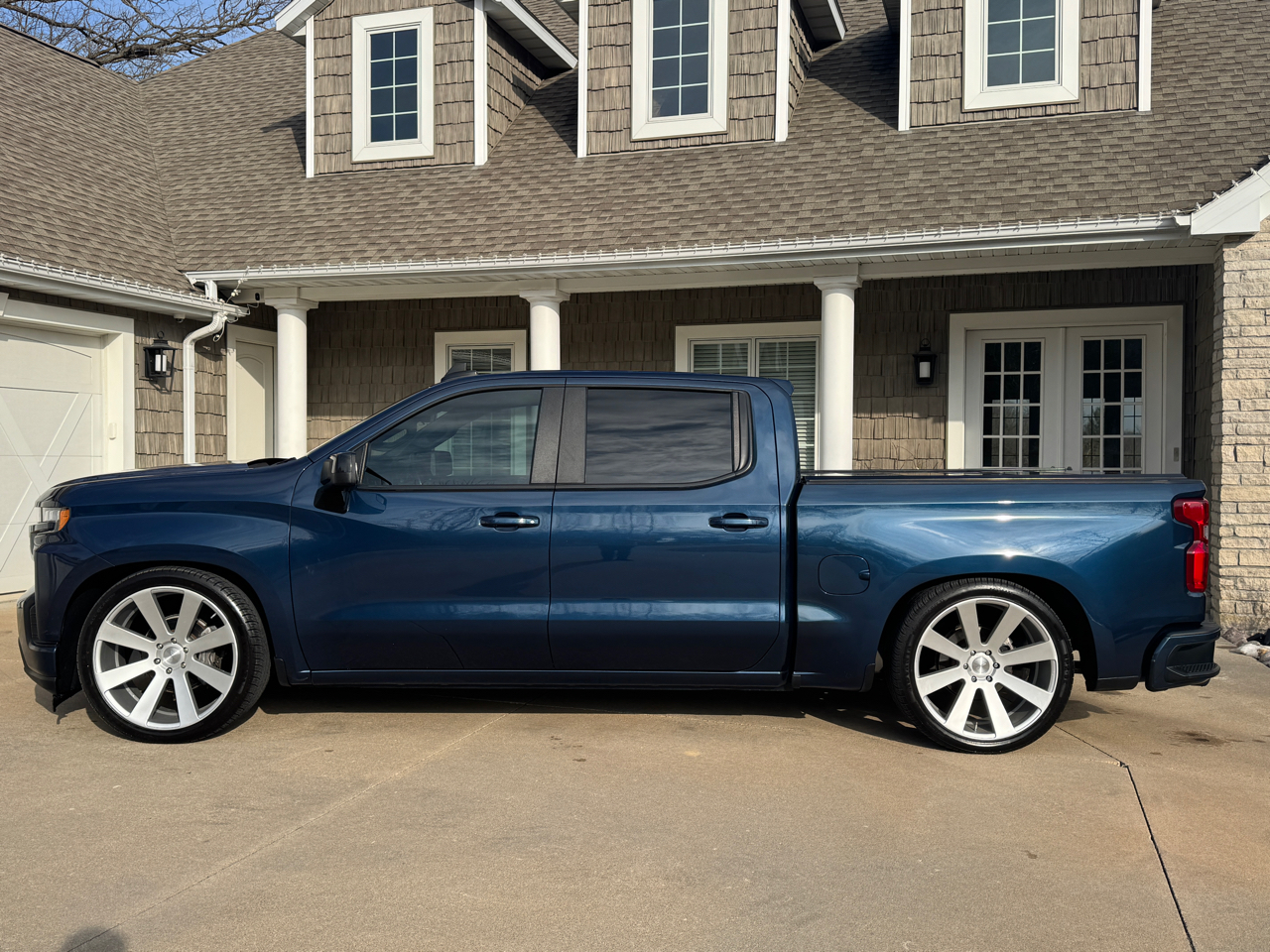 Chevrolet Silverado 1500 4WD Crew Cab 147" RST 2020