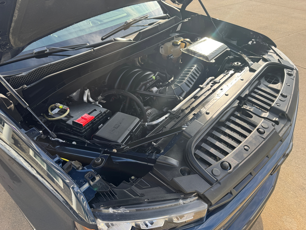 Chevrolet Silverado 1500 4WD Crew Cab 147" RST 2020