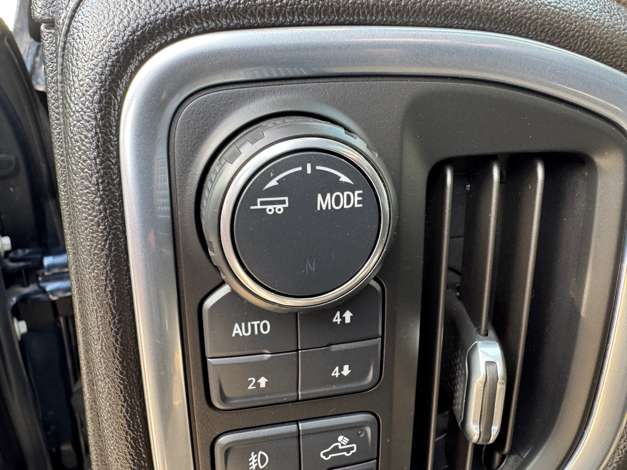 Chevrolet Silverado 1500 4WD Crew Cab 147" RST 2020