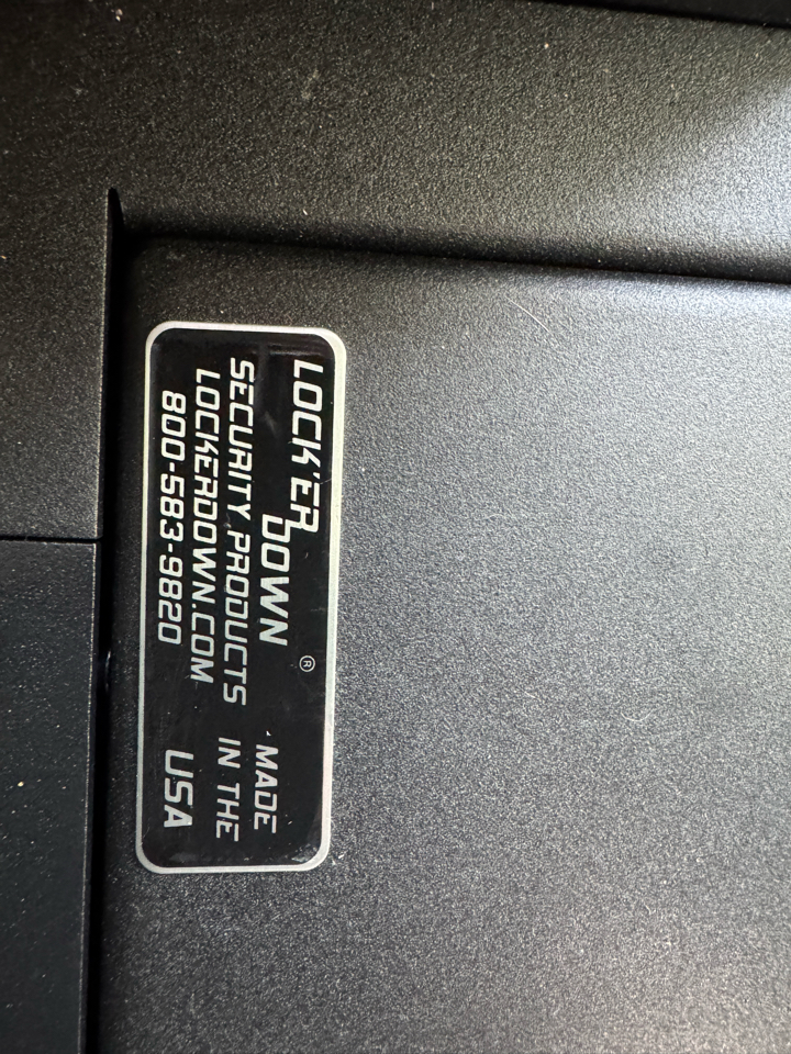 Chevrolet Silverado 1500 4WD Crew Cab 147" RST 2020