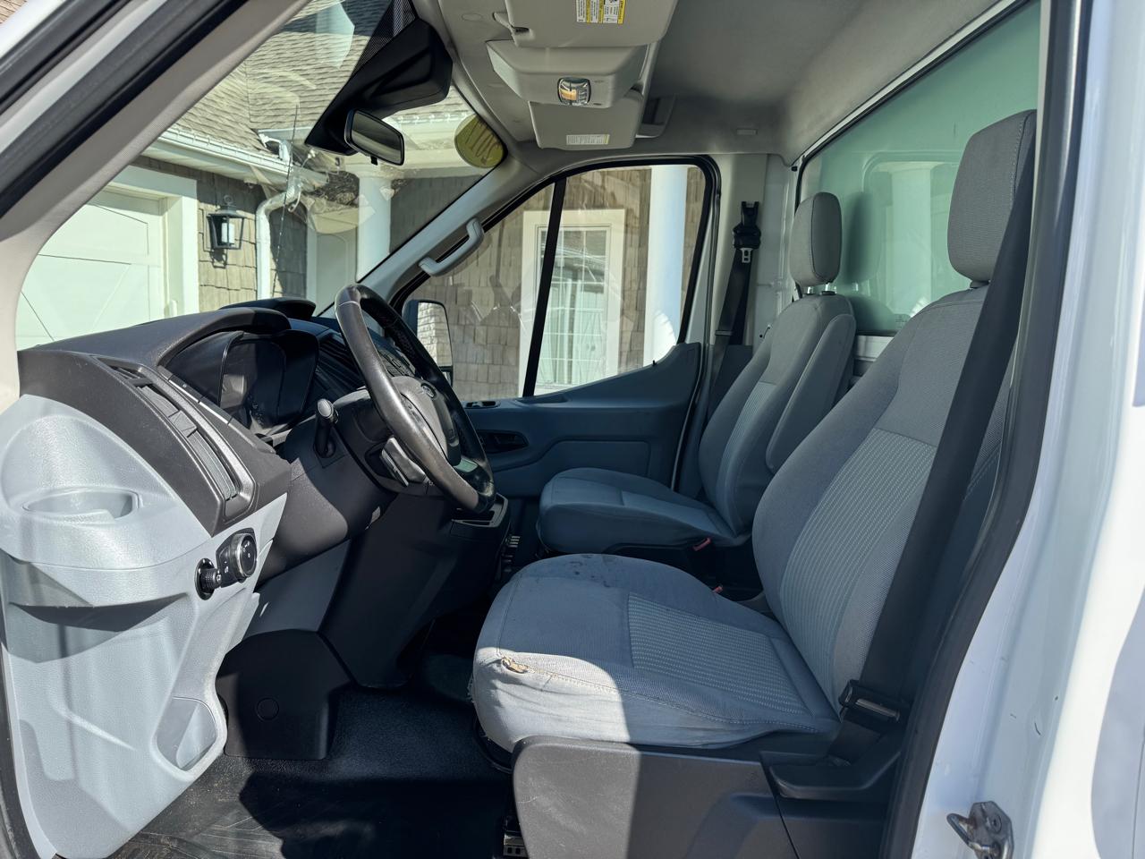 Ford Transit Chassis T-350 DRW 138" WB 9950 GVWR 2017