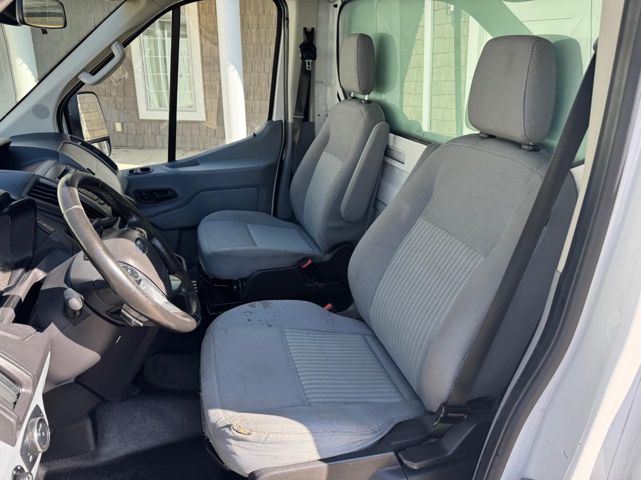 Ford Transit Chassis T-350 DRW 138" WB 9950 GVWR 2017