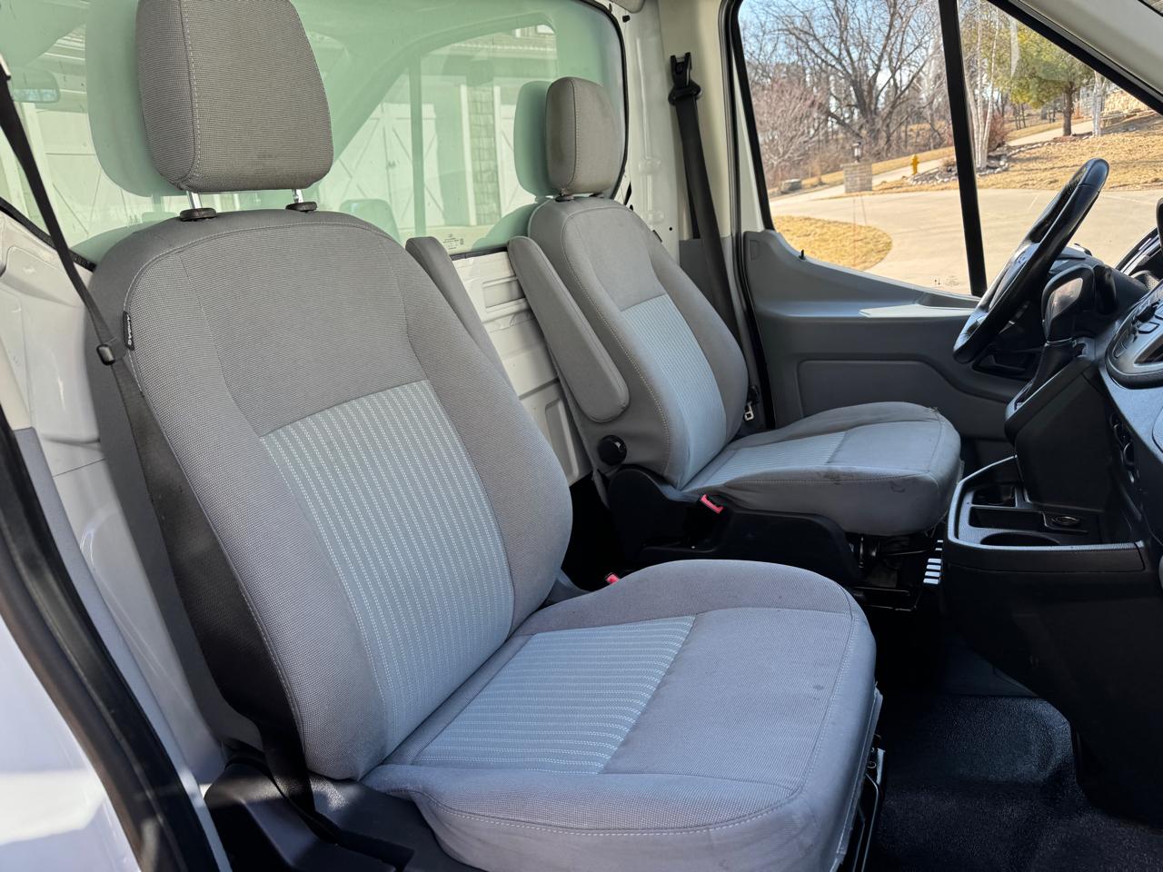 Ford Transit Chassis T-350 DRW 138" WB 9950 GVWR 2017