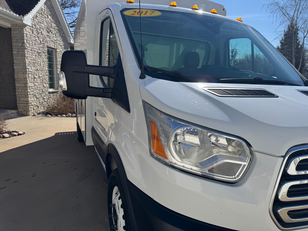 Ford Transit Chassis T-350 DRW 138" WB 9950 GVWR 2017