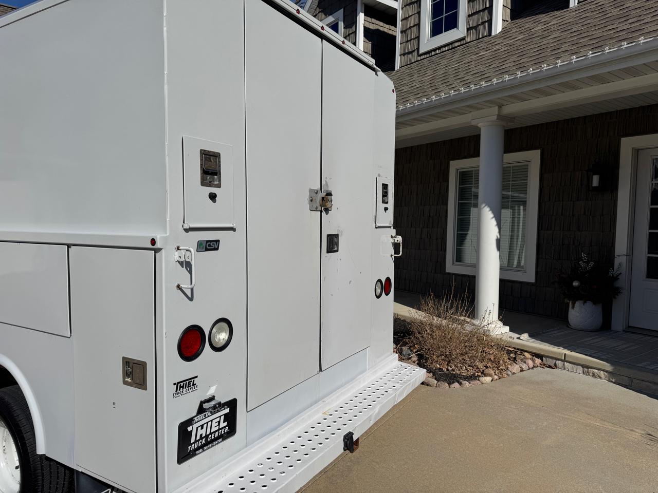 Ford Transit Chassis T-350 DRW 138" WB 9950 GVWR 2017