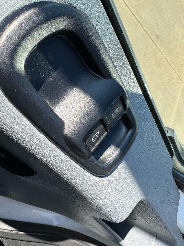 Ford Transit Chassis T-350 DRW 138" WB 9950 GVWR 2017