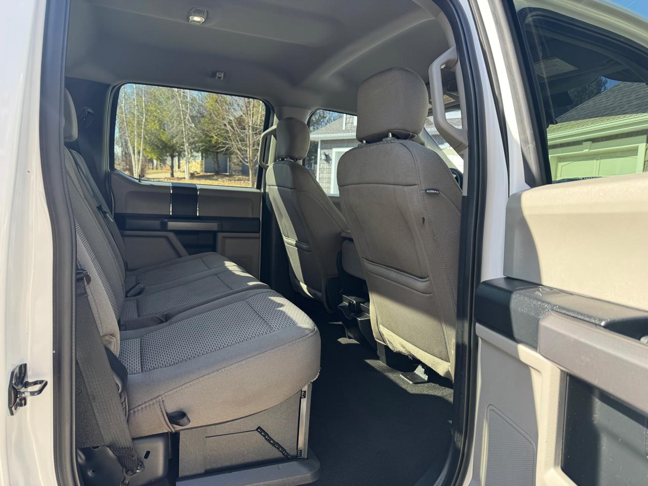 Ford Super Duty F-350 DRW XLT 4WD Crew Cab 8' Box 2020