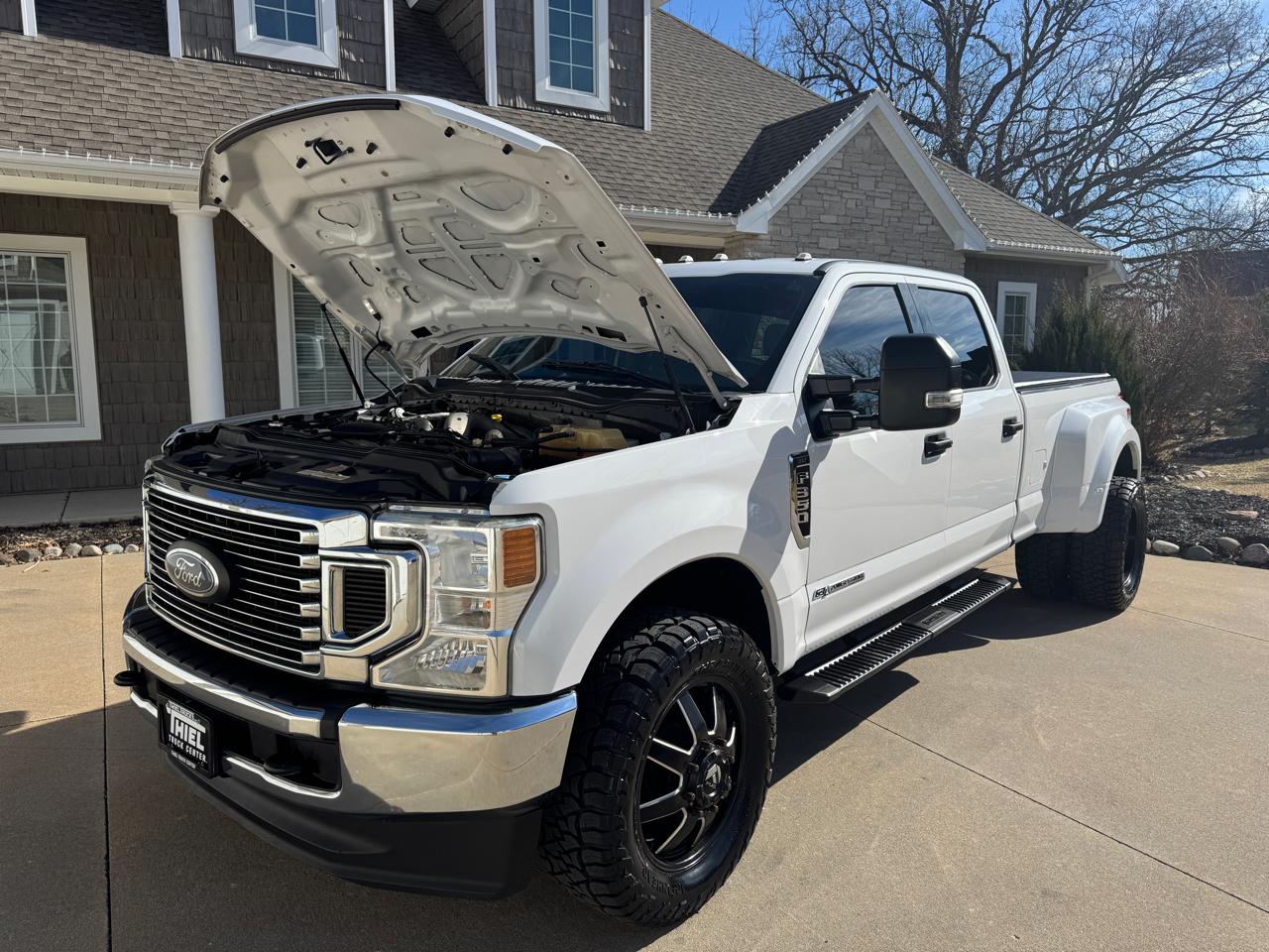 Ford Super Duty F-350 DRW XLT 4WD Crew Cab 8' Box 2020