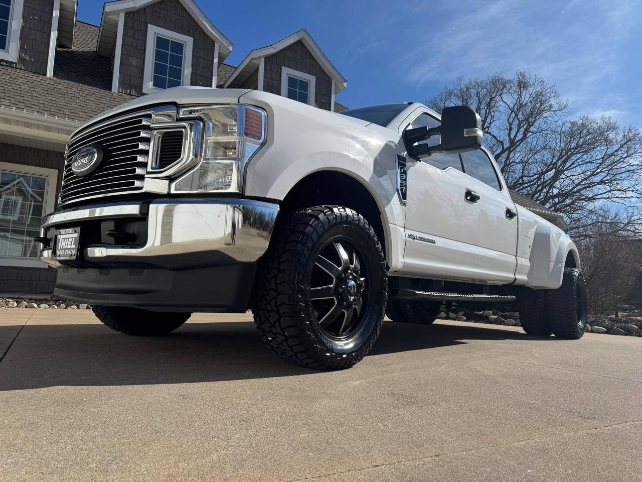 Ford Super Duty F-350 DRW XLT 4WD Crew Cab 8' Box 2020