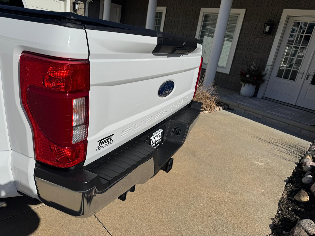 Ford Super Duty F-350 DRW XLT 4WD Crew Cab 8' Box 2020