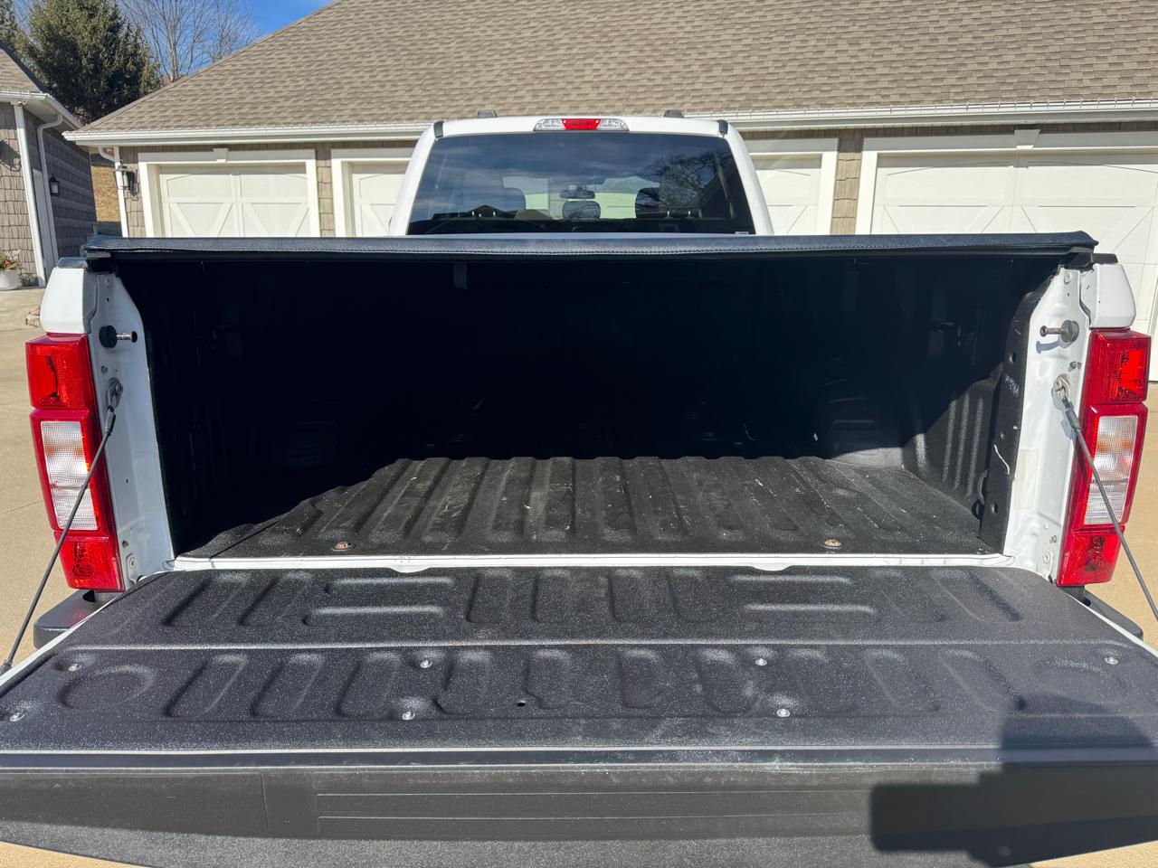 Ford Super Duty F-350 DRW XLT 4WD Crew Cab 8' Box 2020