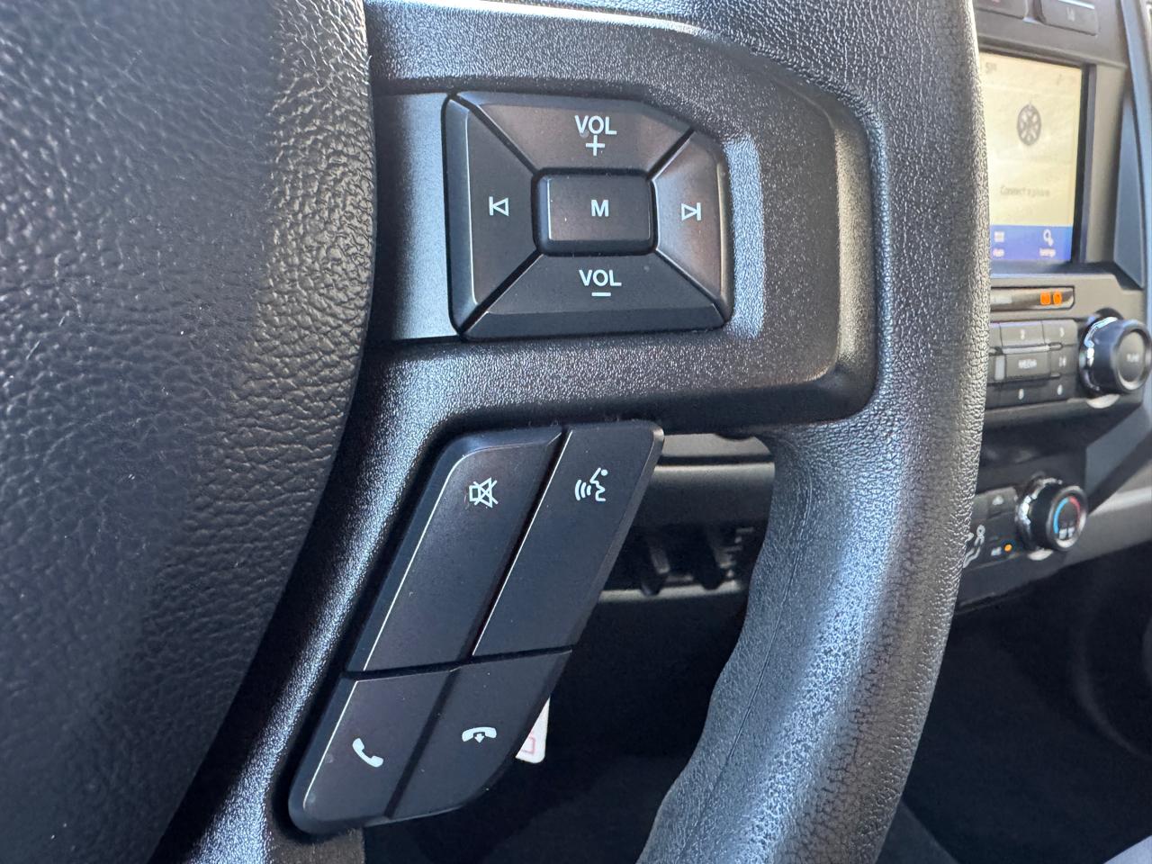 Ford Super Duty F-350 DRW XLT 4WD Crew Cab 8' Box 2020