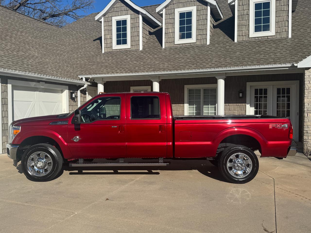 Ford Super Duty F-350 SRW 4WD Crew Cab 172" Lariat 2016