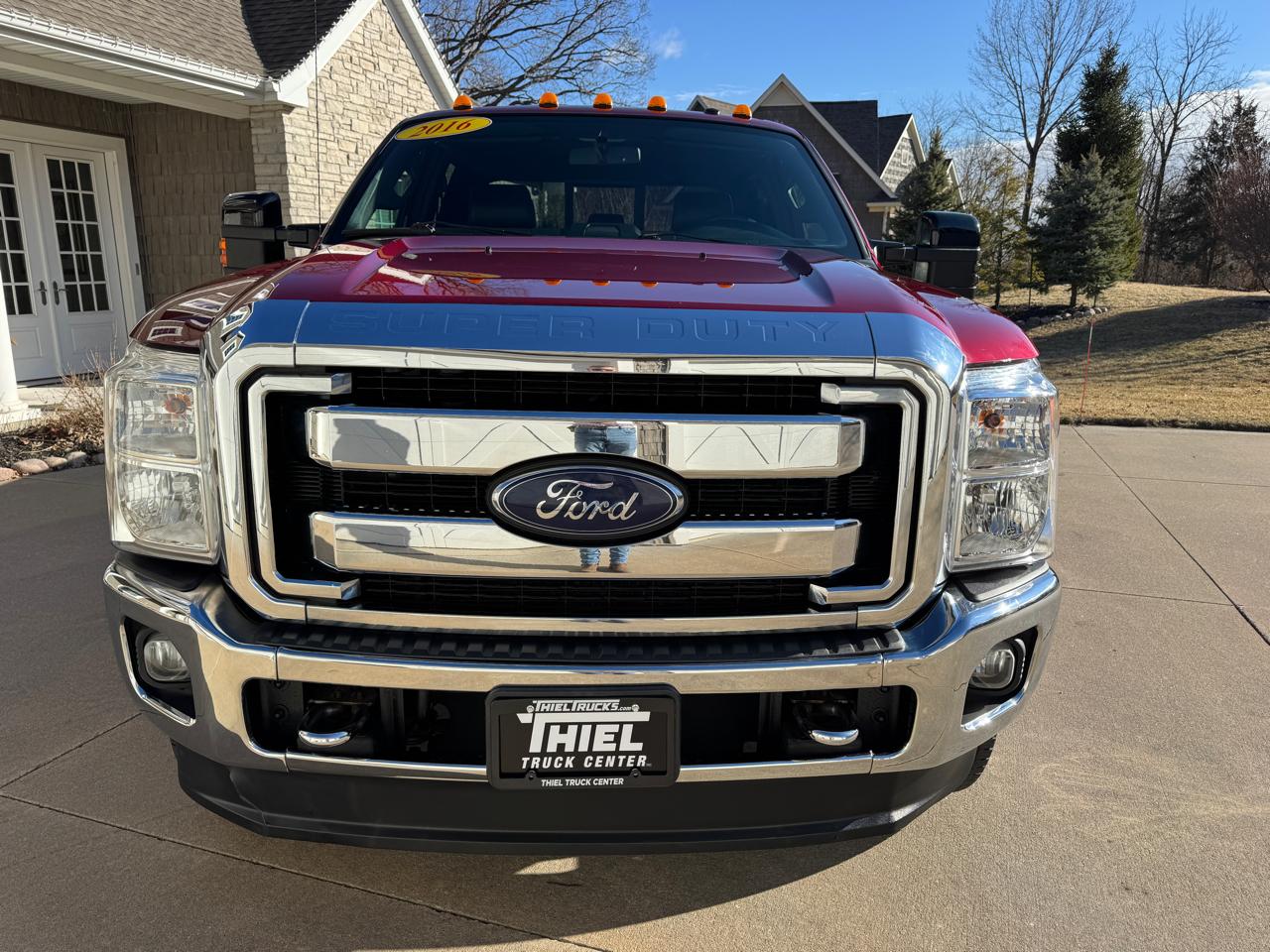 Ford Super Duty F-350 SRW 4WD Crew Cab 172" Lariat 2016