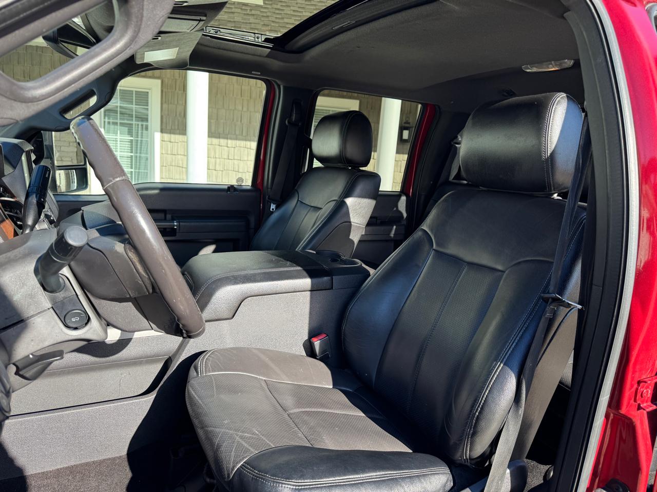 Ford Super Duty F-350 SRW 4WD Crew Cab 172" Lariat 2016