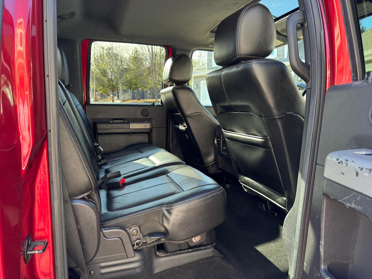 Ford Super Duty F-350 SRW 4WD Crew Cab 172" Lariat 2016