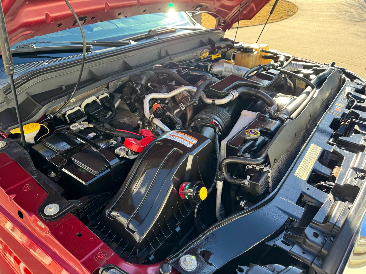 Ford Super Duty F-350 SRW 4WD Crew Cab 172" Lariat 2016