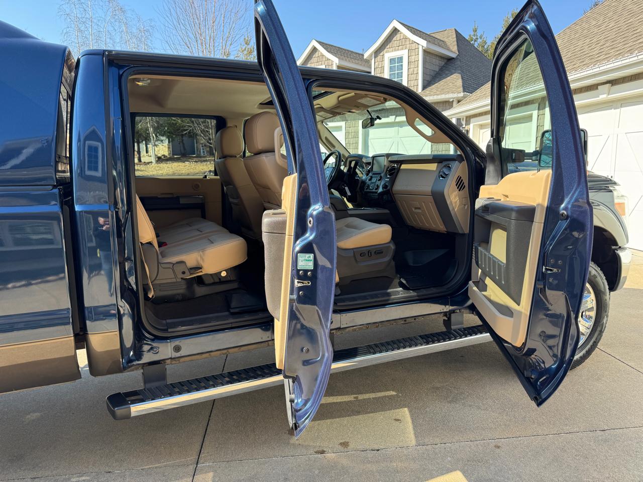 Ford Super Duty F-250 SRW 4WD Crew Cab 172" Lariat 2016