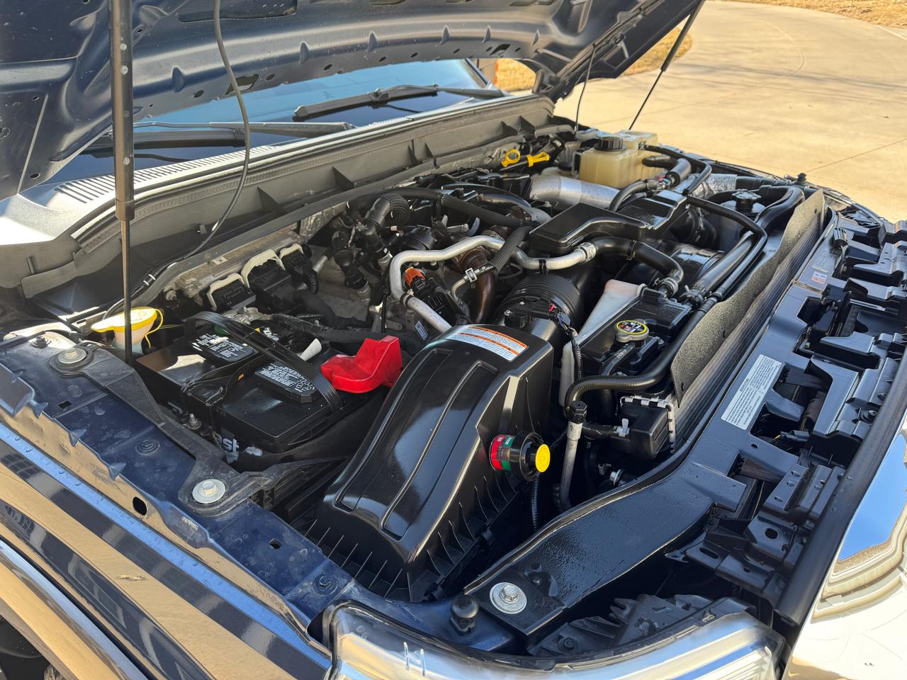 Ford Super Duty F-250 SRW 4WD Crew Cab 172" Lariat 2016