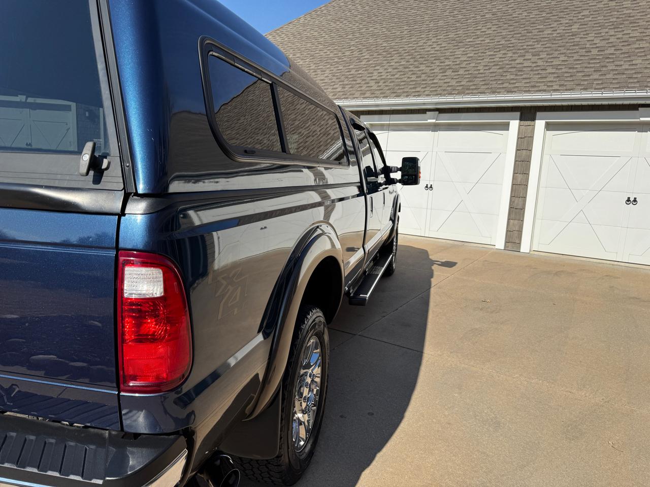 Ford Super Duty F-250 SRW 4WD Crew Cab 172" Lariat 2016